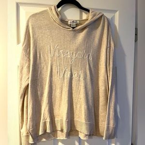 Vineyard Vines hooded sweater